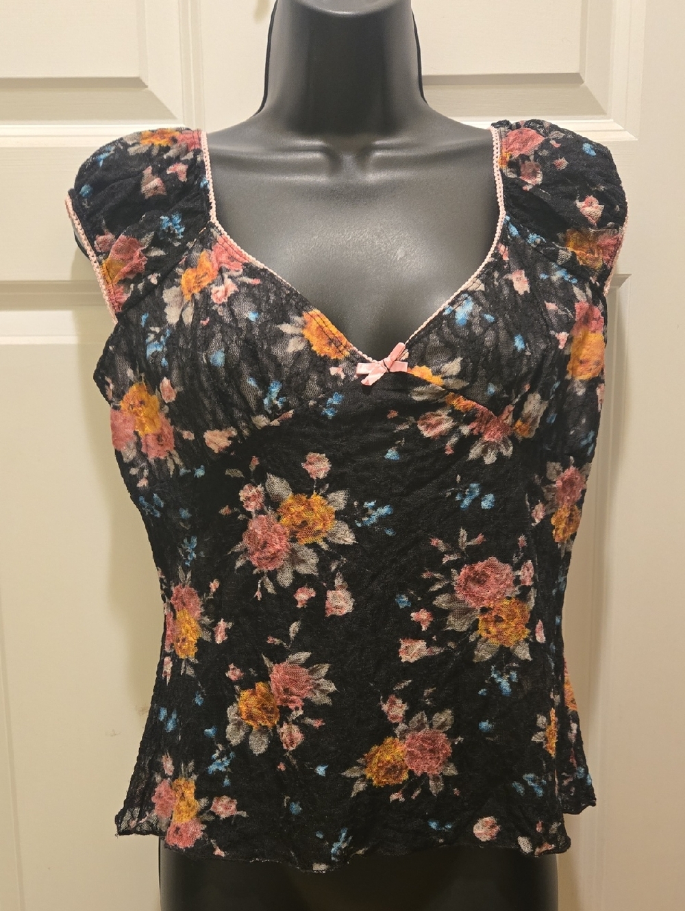 Vintage Y2K Lace Top L Black V-neck Cap Short Sleeve Sheer Bow Bias Cut Floral